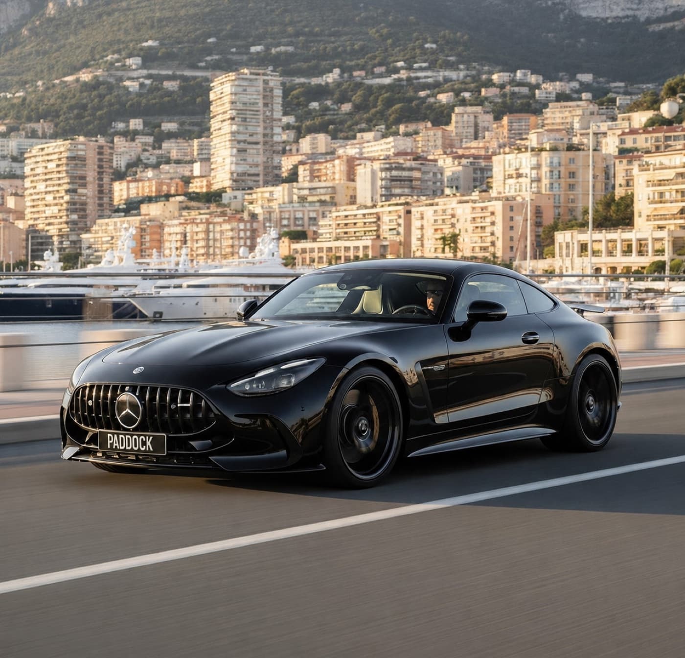 Livraison d'une Mercedes-AMG GT après sécurisation du paiement